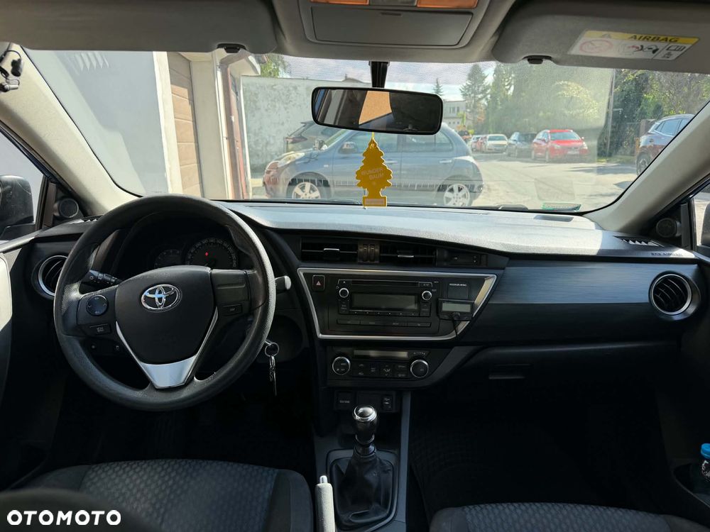 Toyota Auris 1.4 D-4D Life - 6