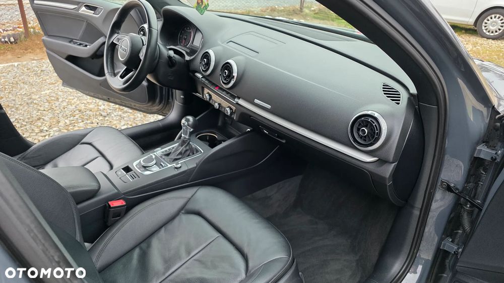 Audi A3 Limousine 2.0 TFSI quattro S tronic design - 16