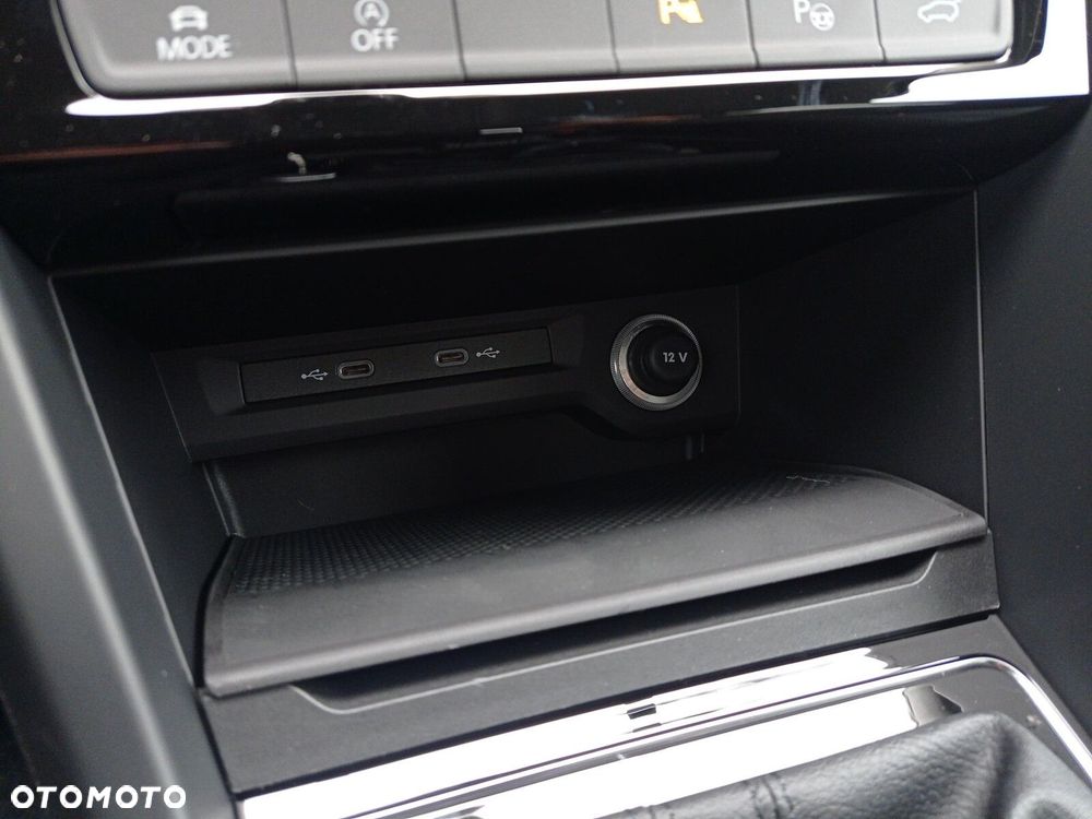 Volkswagen Touran 1.5 TSI EVO Highline DSG - 39