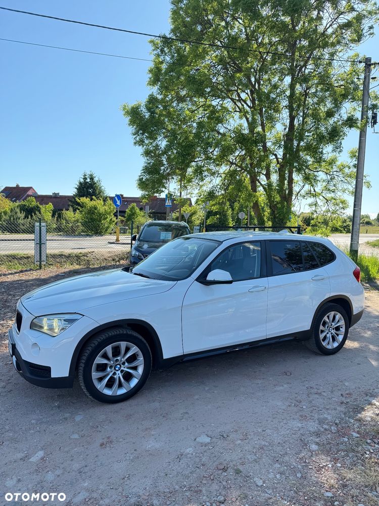 BMW X1 sDrive18i xLine - 4