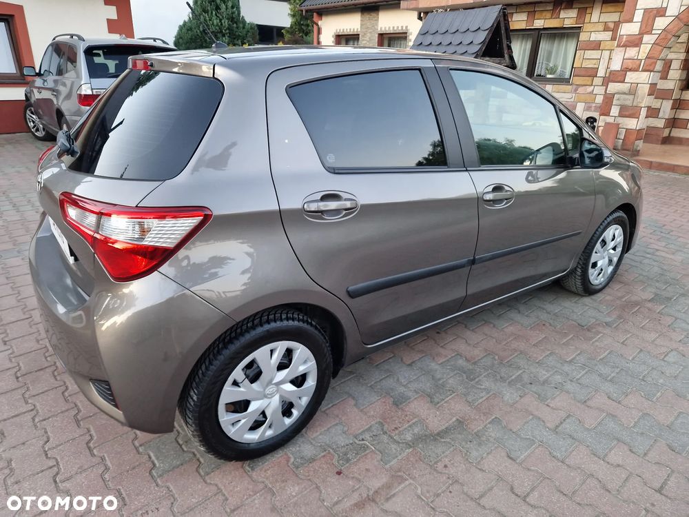 Toyota Yaris 1.5 Premium - 33