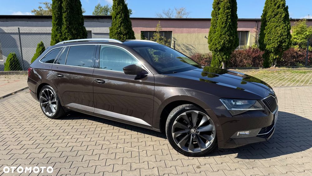 Skoda Superb 2.0 TDI DSG Style - 21