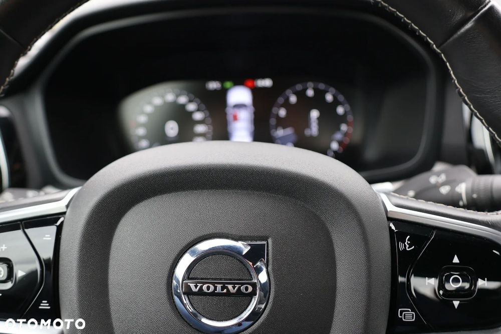 Volvo S60 T4 R-Design - 21