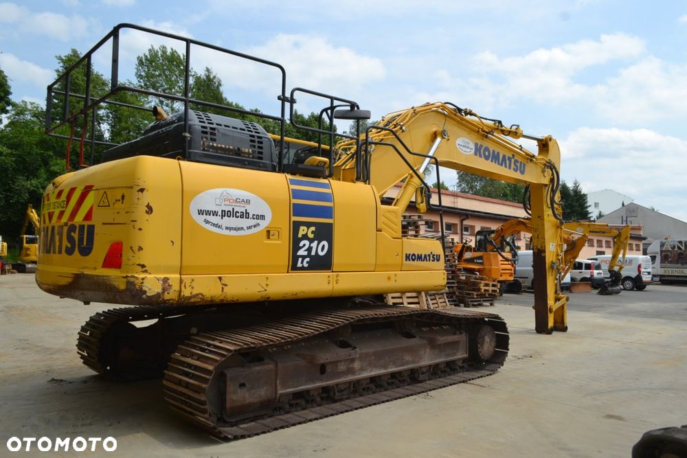 Komatsu PC210LC-11 - 6