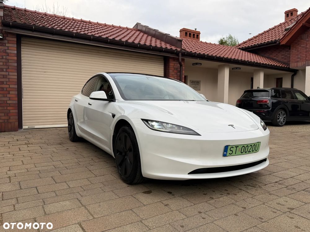 Tesla Model 3 - 2