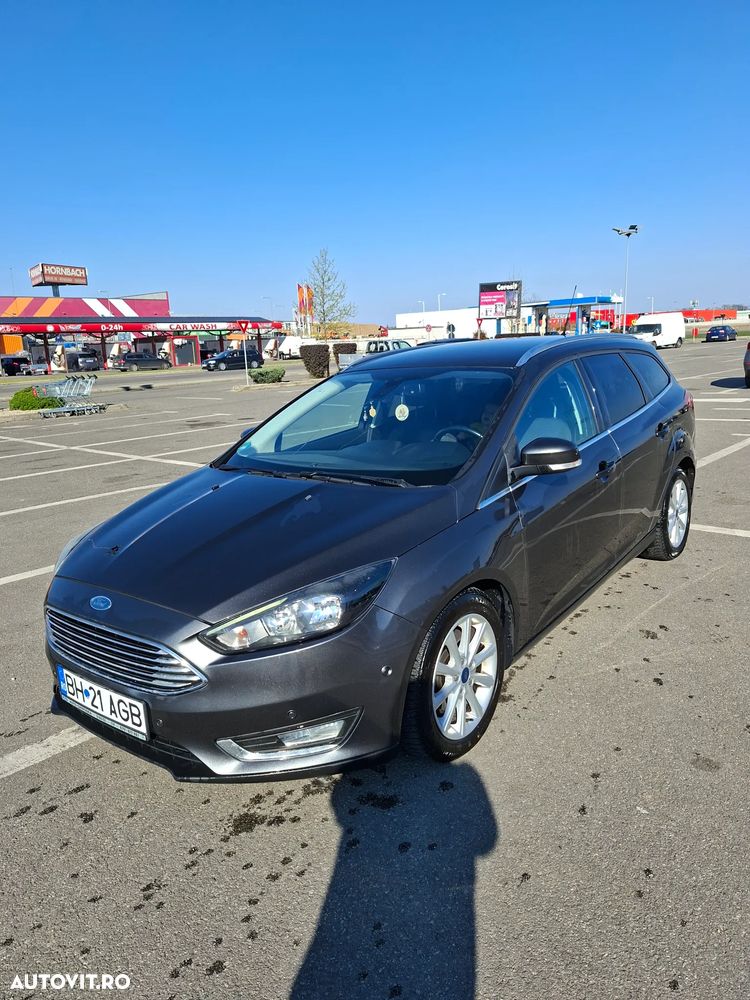 Ford Focus 2.0 TDCI Powershift Titanium - 1