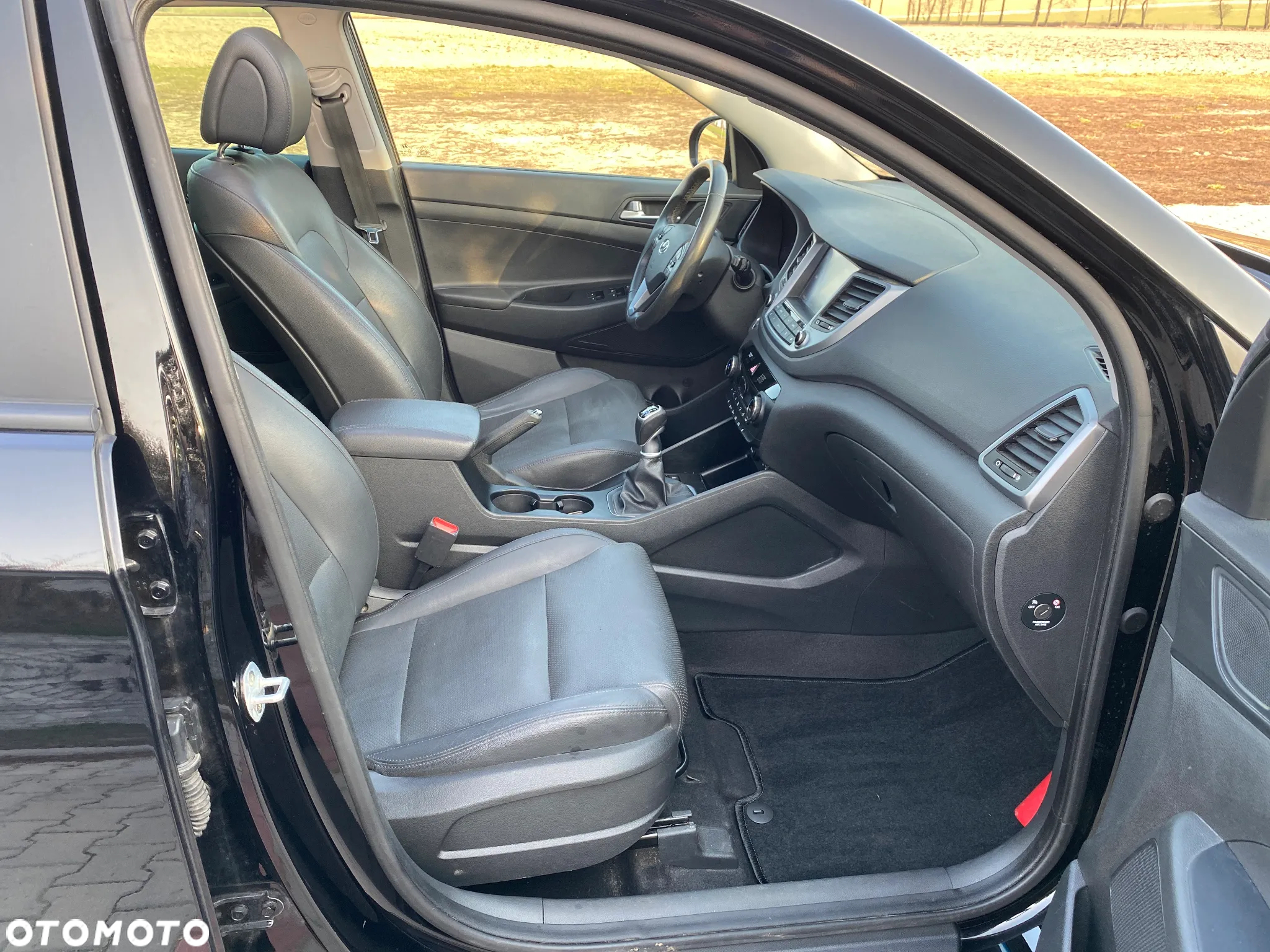 Hyundai Tucson blue 1.7 CRDi 2WD Advantage - 22