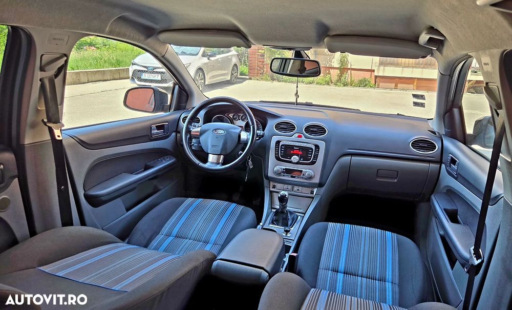Ford Focus 1.6 TDCI DPF Style+ - 13