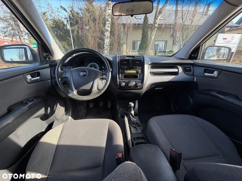 Kia Sportage - 10