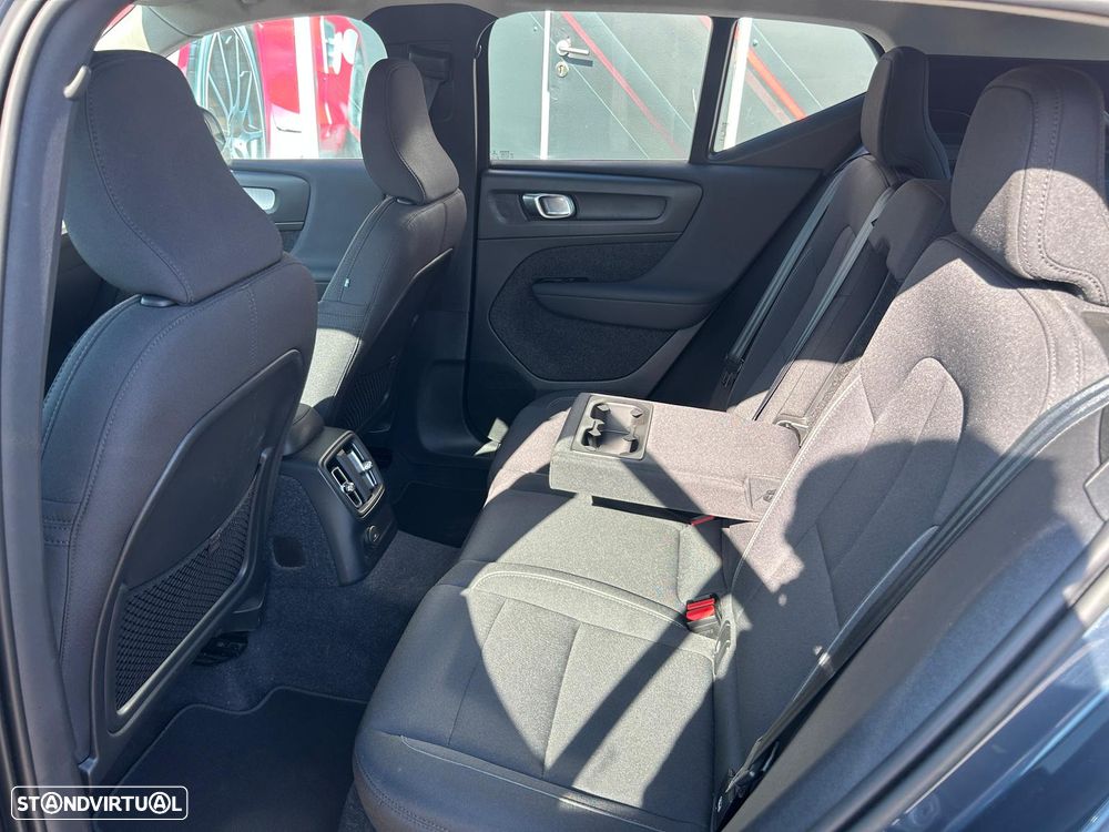 Volvo XC 40 T4 Recharge DKG Essential - 12