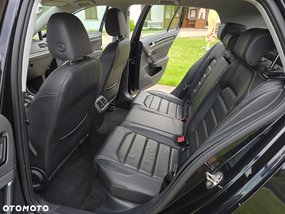 Volkswagen Golf 2.0 TDI SCR DSG Highline - 36