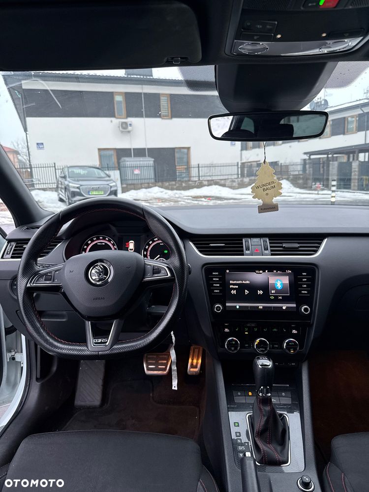 Skoda Octavia 2.0 TDI RS DSG - 16