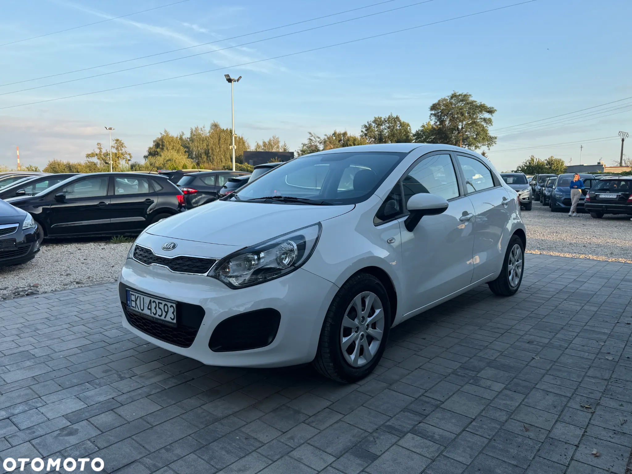 Kia Rio 1.2 Business Line - 13