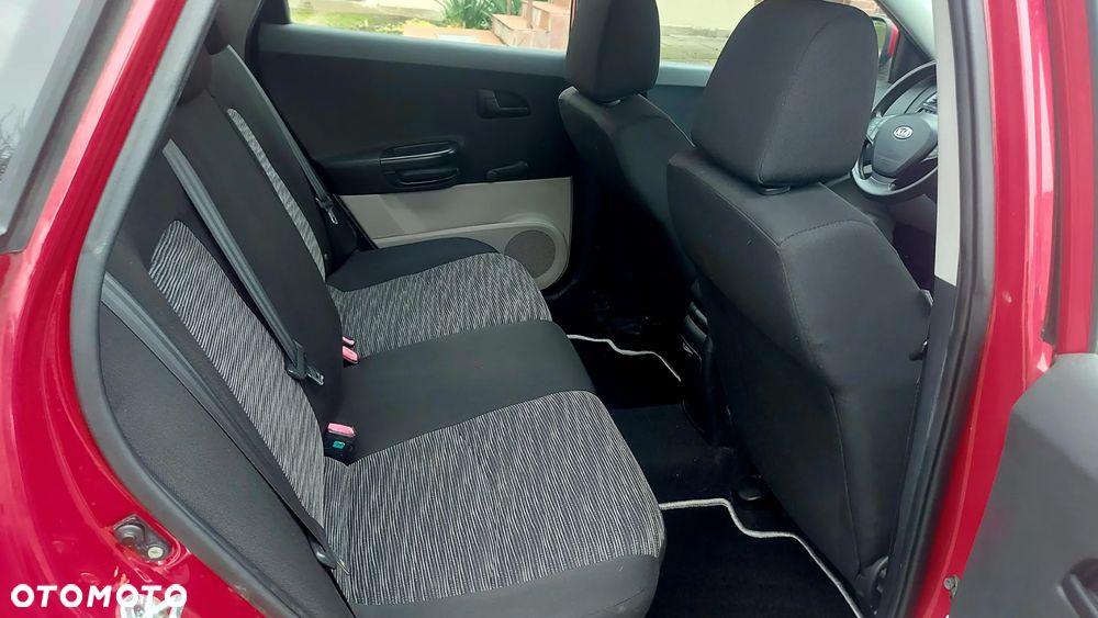 Kia Ceed 1.4 CVVT Attract - 18