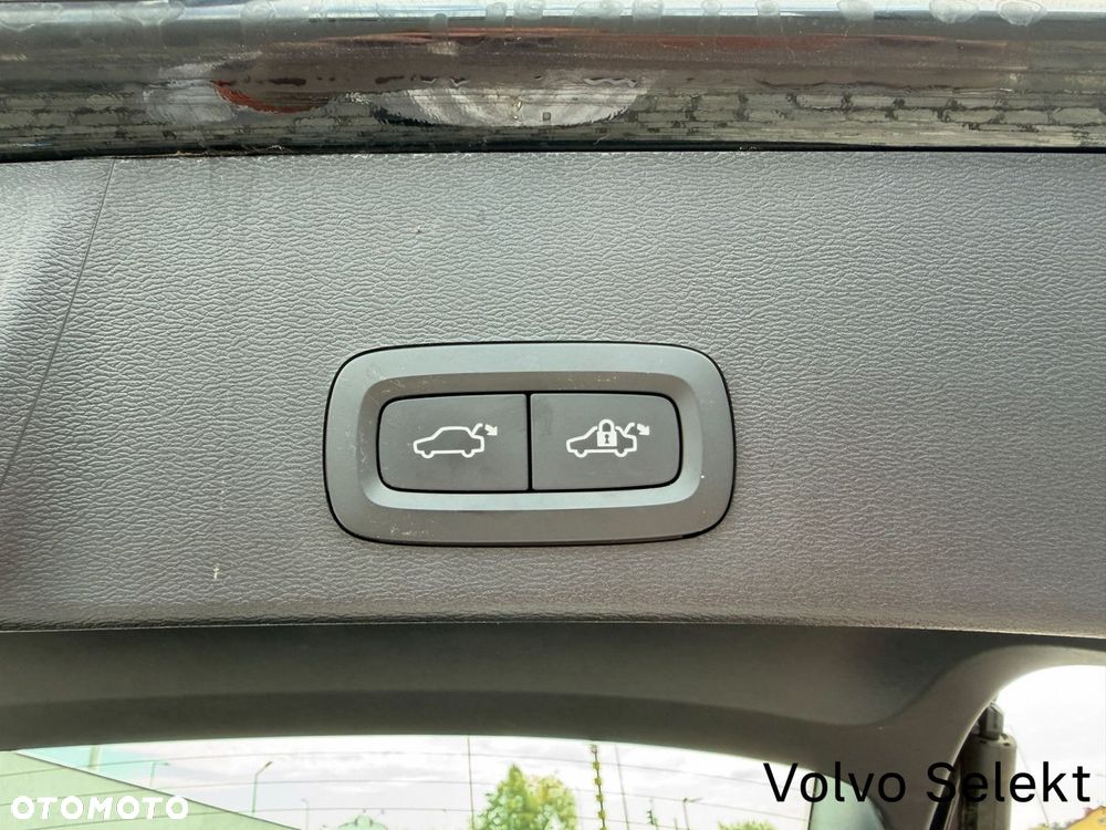 Volvo XC 40 - 36