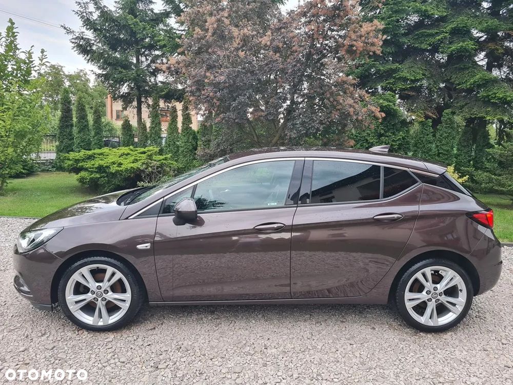 Opel Astra 1.6 BiTurbo D (CDTI) Start/Stop Innovation - 4