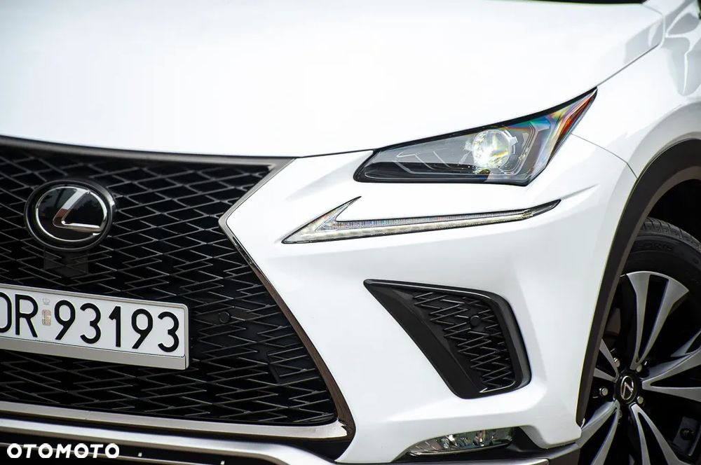 Lexus NX 300 AWD F SPORT - 14