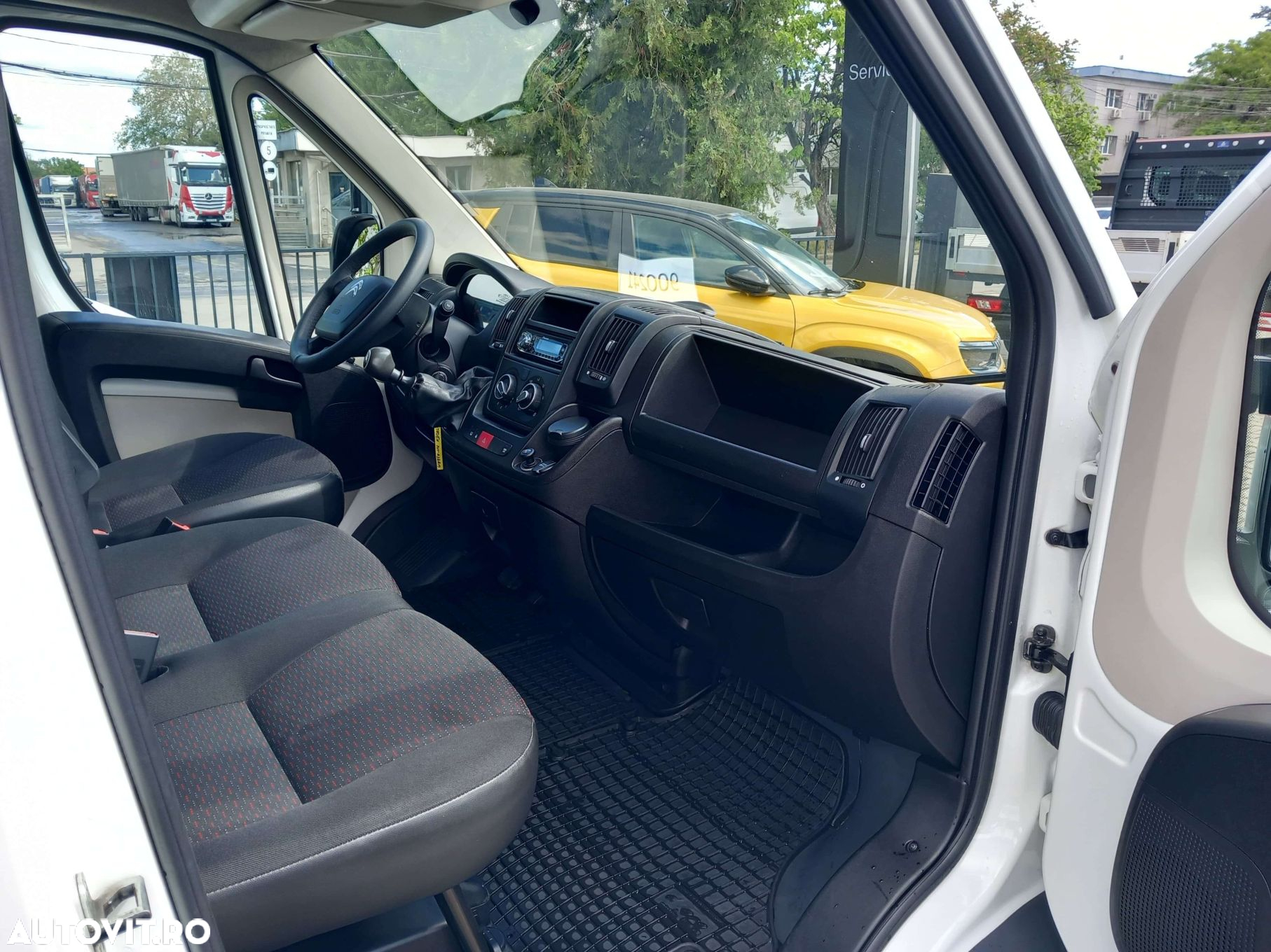 Citroën JUMPER - 12