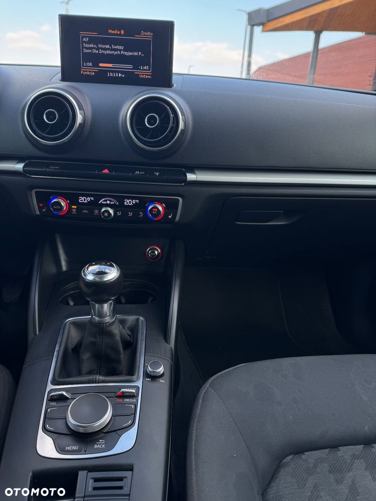 Audi A3 1.6 TDI ultra Attraction - 17