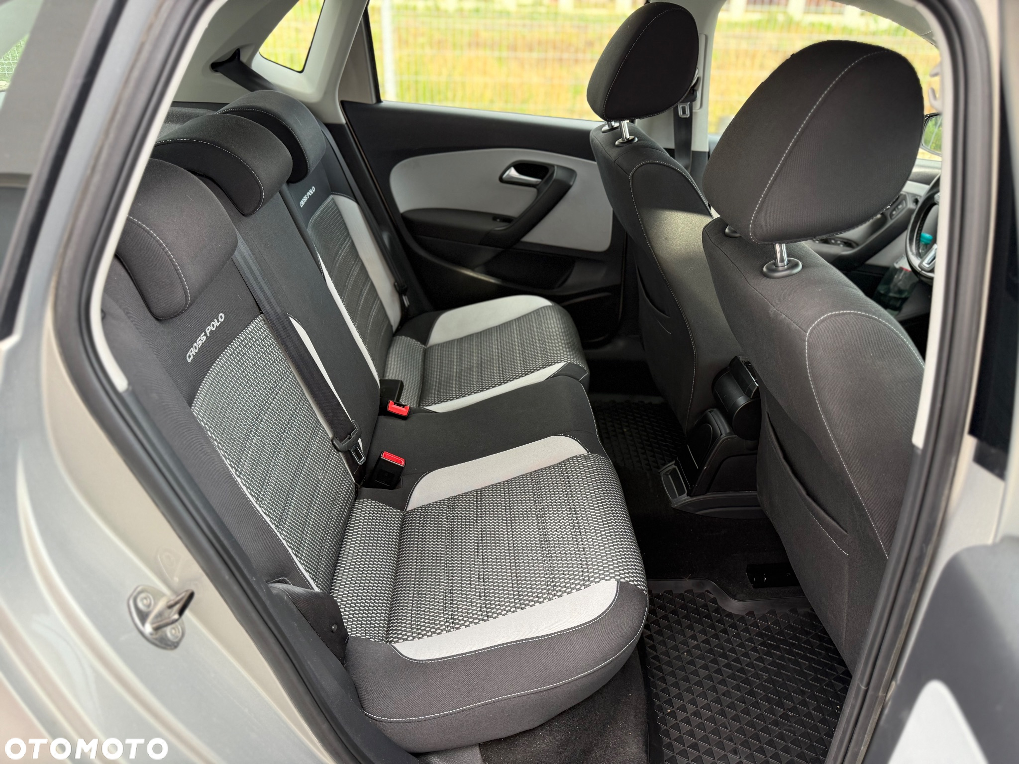 Volkswagen Polo - 17