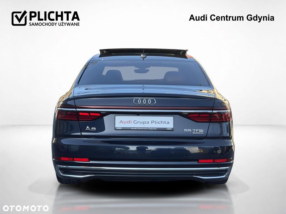 Audi A8 - 4