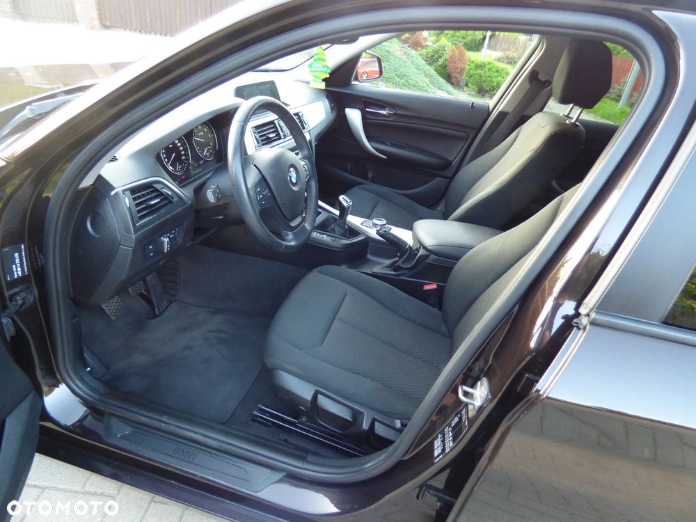 BMW Seria 1 116d EfficientDynamics Edition Sport Line - 22