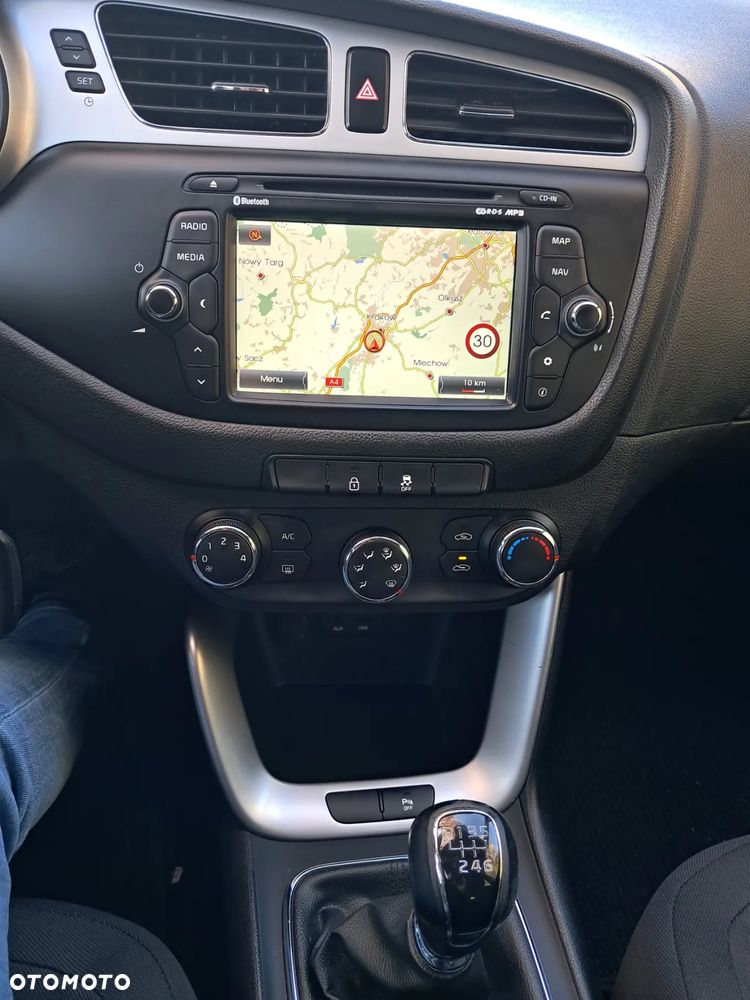 Kia Ceed Cee'd 1.6 GDI Business Line - 21