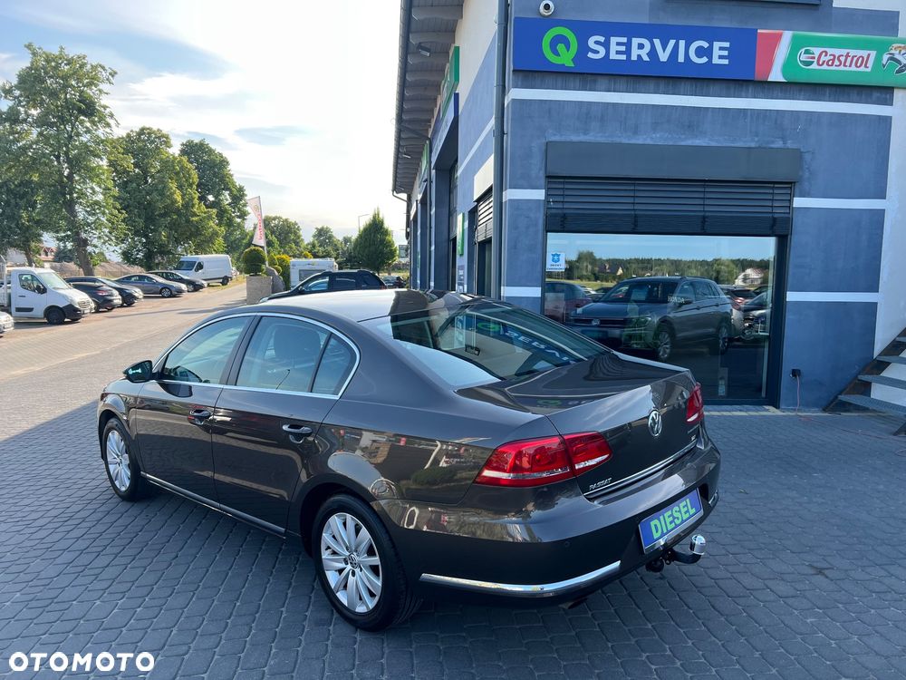 Volkswagen Passat 1.6 TDI BMT Comfortline - 7