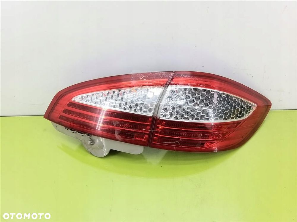 Lampa prawa tylna tył Ford Mondeo Mk4 KOMBI 2007-2014 7S7113404B ORYGINAŁ - 1