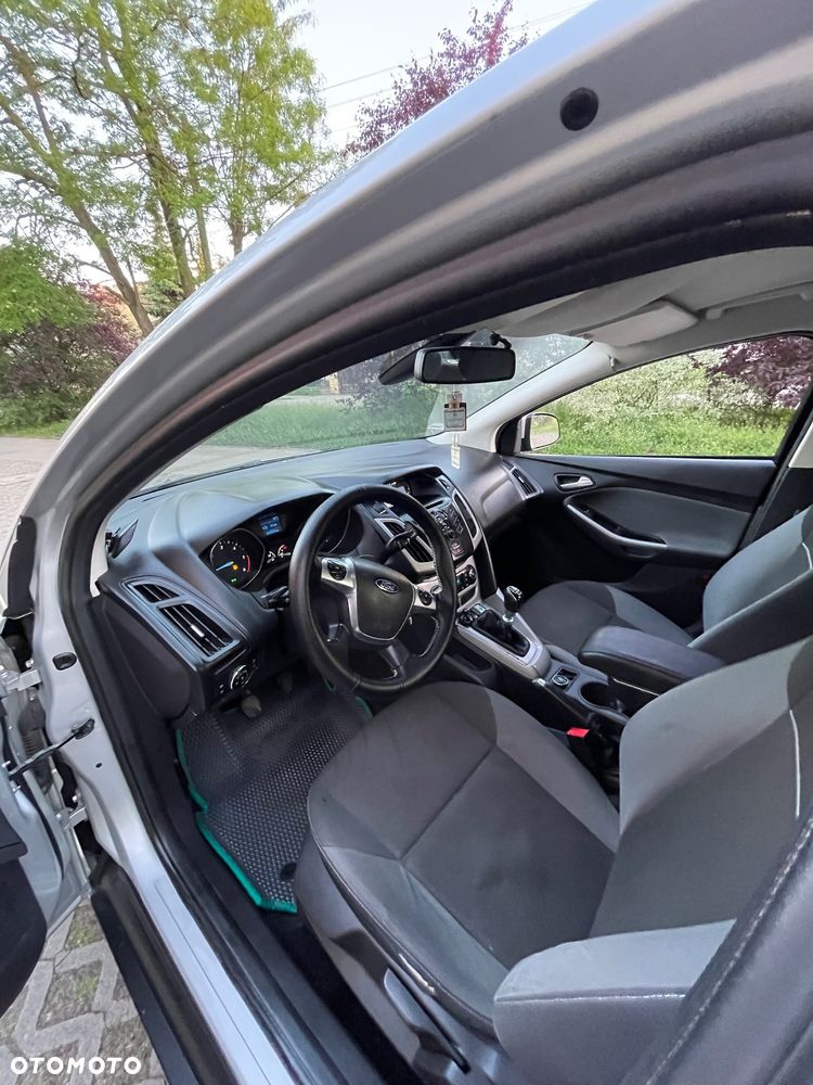 Ford Focus 1.6 TDCi Edition - 11
