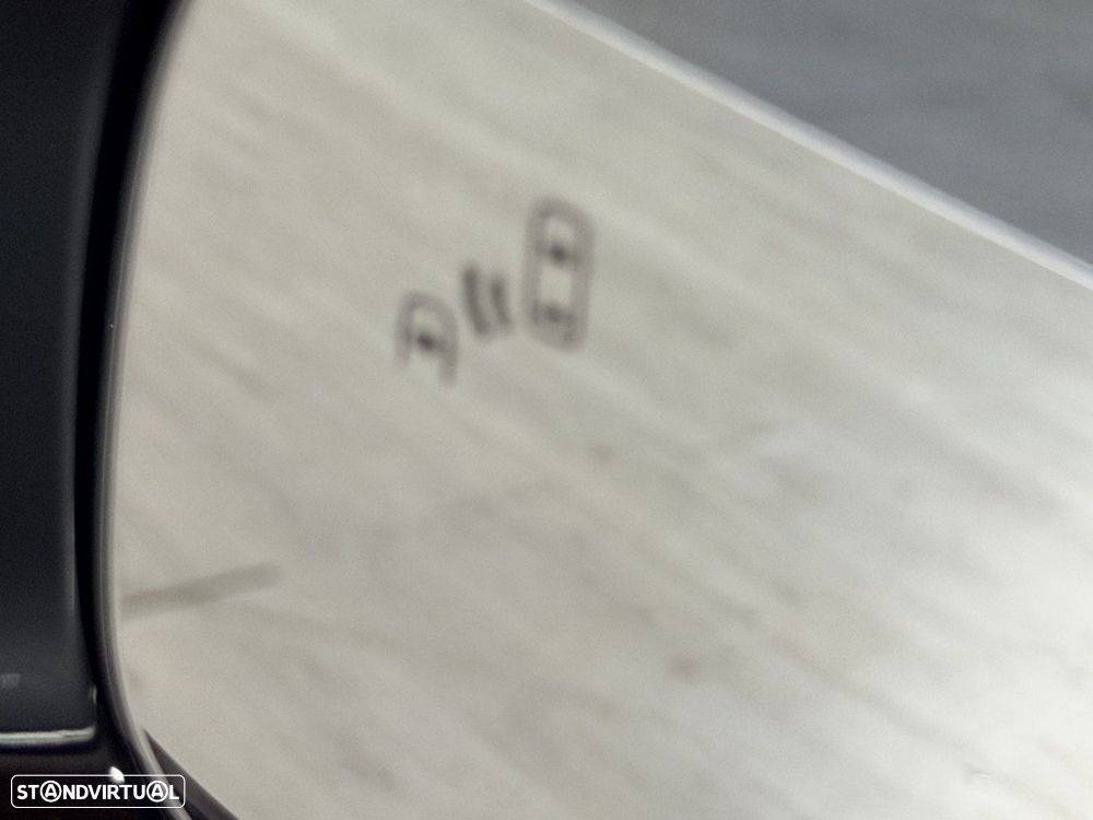 Xpeng P7i 86.2 kWh Long Range - 26