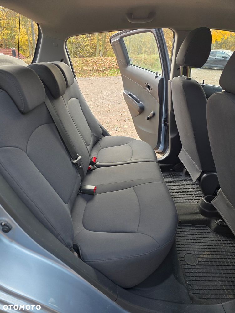 Chevrolet Spark 1.0 Base - 7