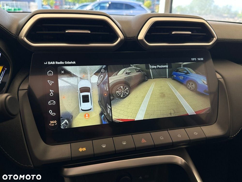 MG ZS Hybrid+ - 30