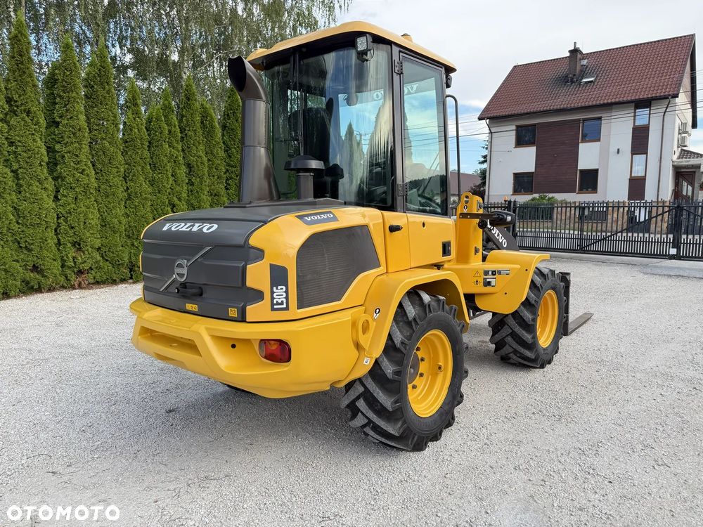Volvo L30G / ORYGINAŁ / PIĘKNIE UTRZYMANA  / SILNA I SZYBKA / ZADBANA / SPROWADZONA Z NIEMIEC / 407 409 406 60 70 M 506 509 L30 L35 B G - 37