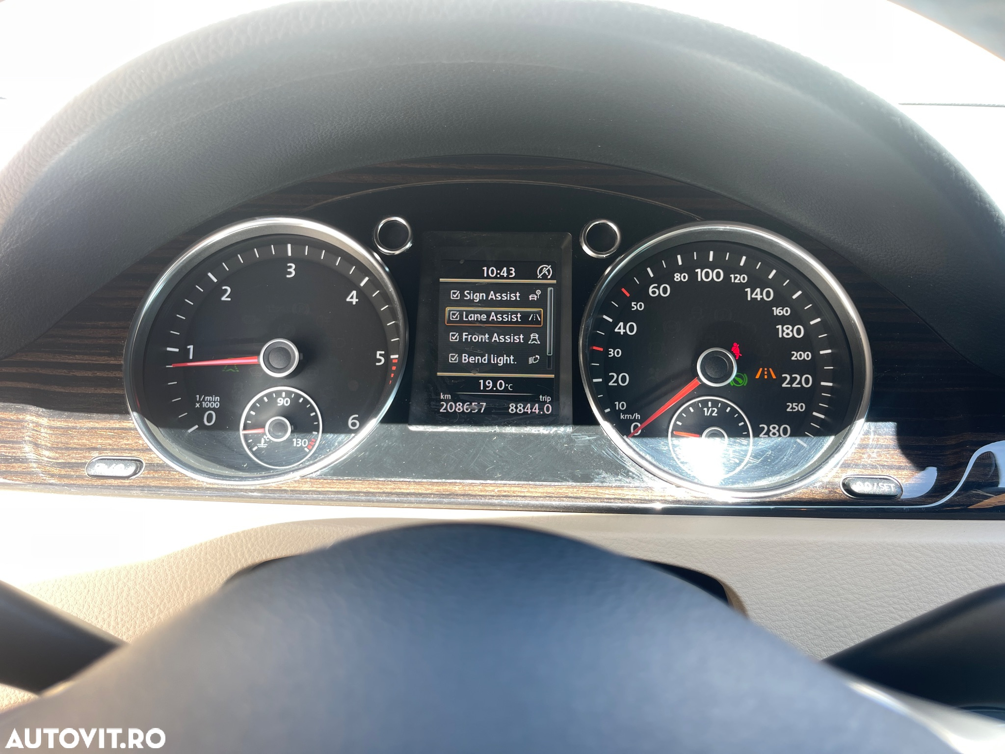 Volkswagen Passat CC 2.0 TDI BlueMotion Technology DSG - 38