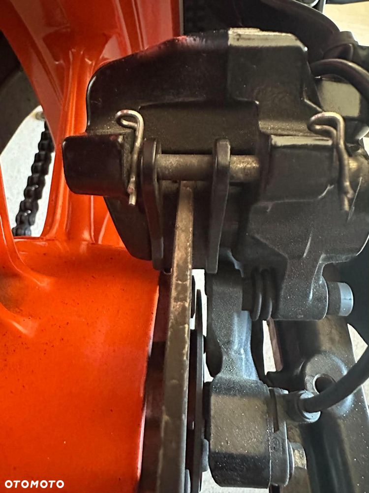 KTM RC 125 - 26