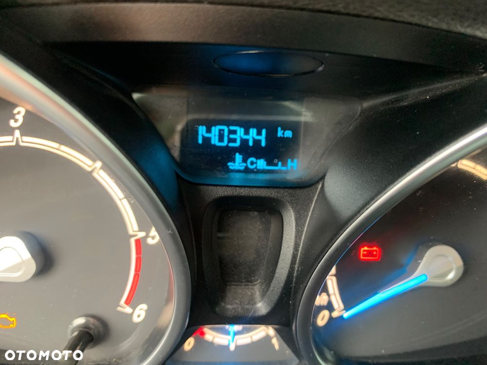 Ford Tourneo Courier 1.5 TDCi Titanium - 10