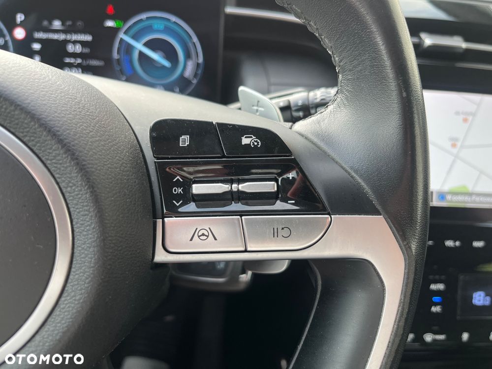 Hyundai Tucson 1.6 T-GDi HEV Executive 2WD - 17