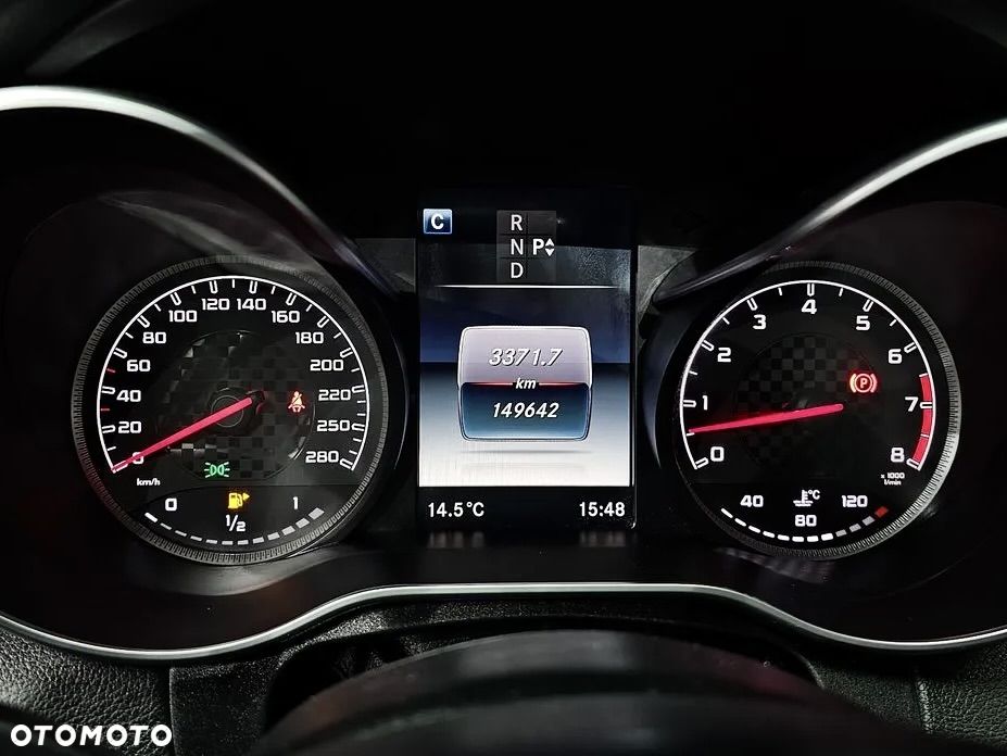 Mercedes-Benz Klasa C 450 AMG 4Matic 7G-TRONIC - 17