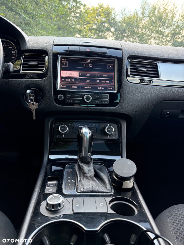 Volkswagen Touareg 3.0 V6 TDI 4XMot BMT - 9