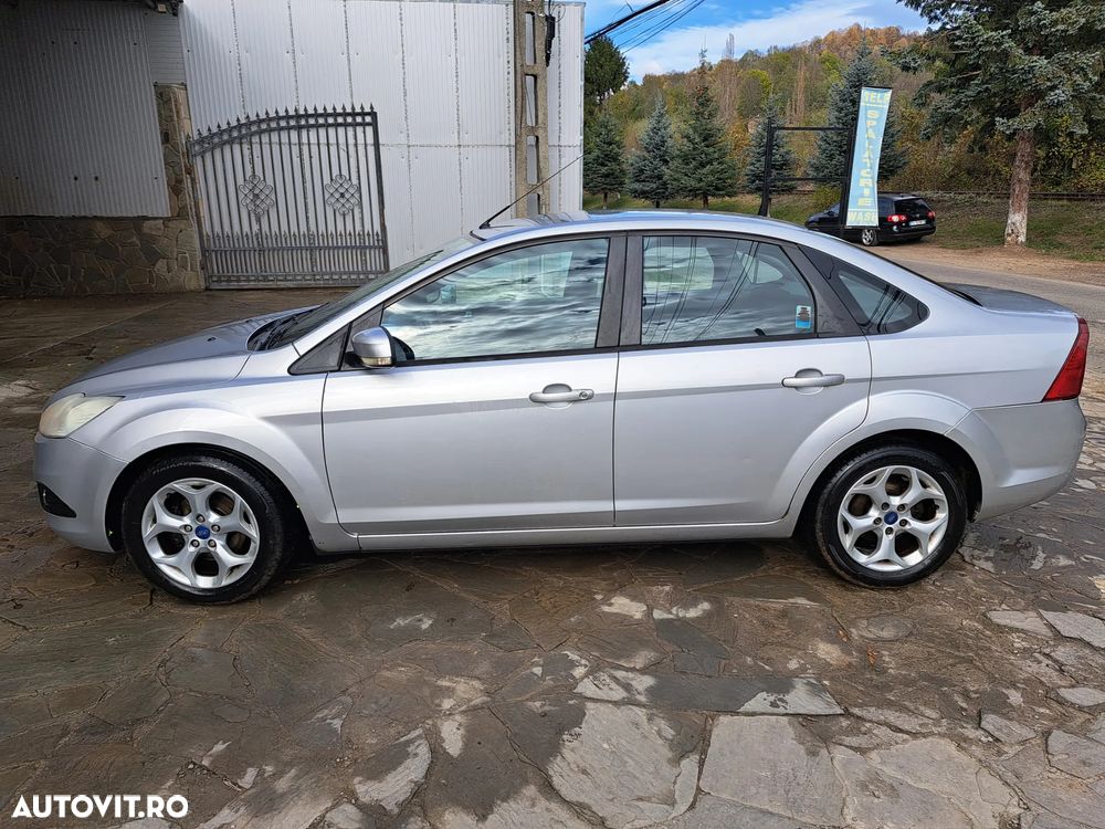 Ford Focus 1.6 TDCi DPF Titanium - 4