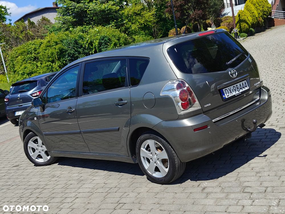 Toyota Corolla Verso 2.2 D-4D DPF Executive - 4