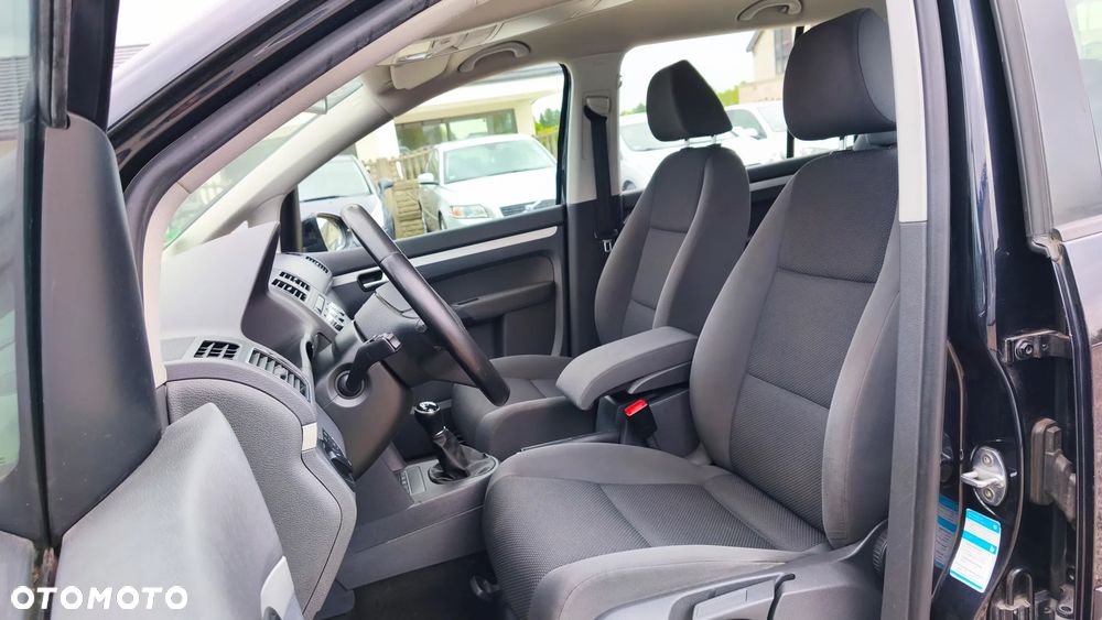 Volkswagen Touran 1.2 TSI Trendline - 17