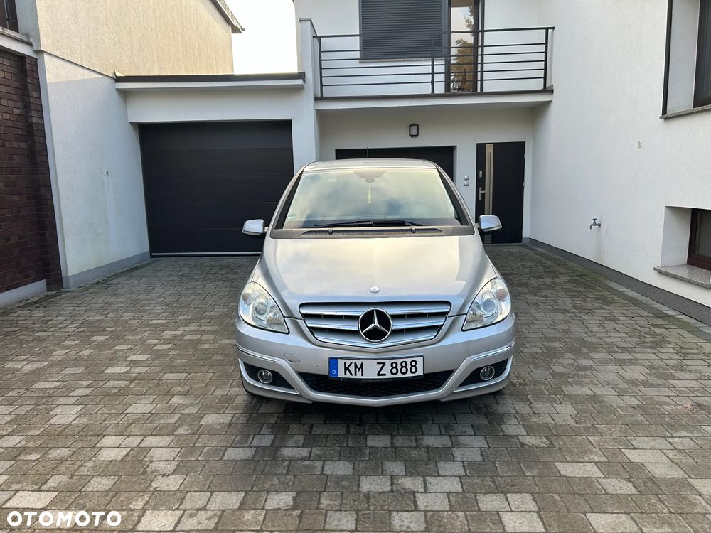 Mercedes-Benz Klasa B 200 Autotronic Special Edition - 13