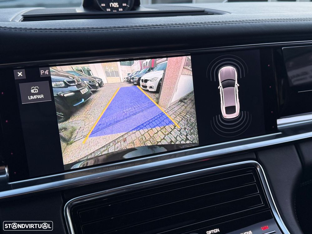 Porsche Panamera 4 E-Hybrid 10 Years Edition - 10