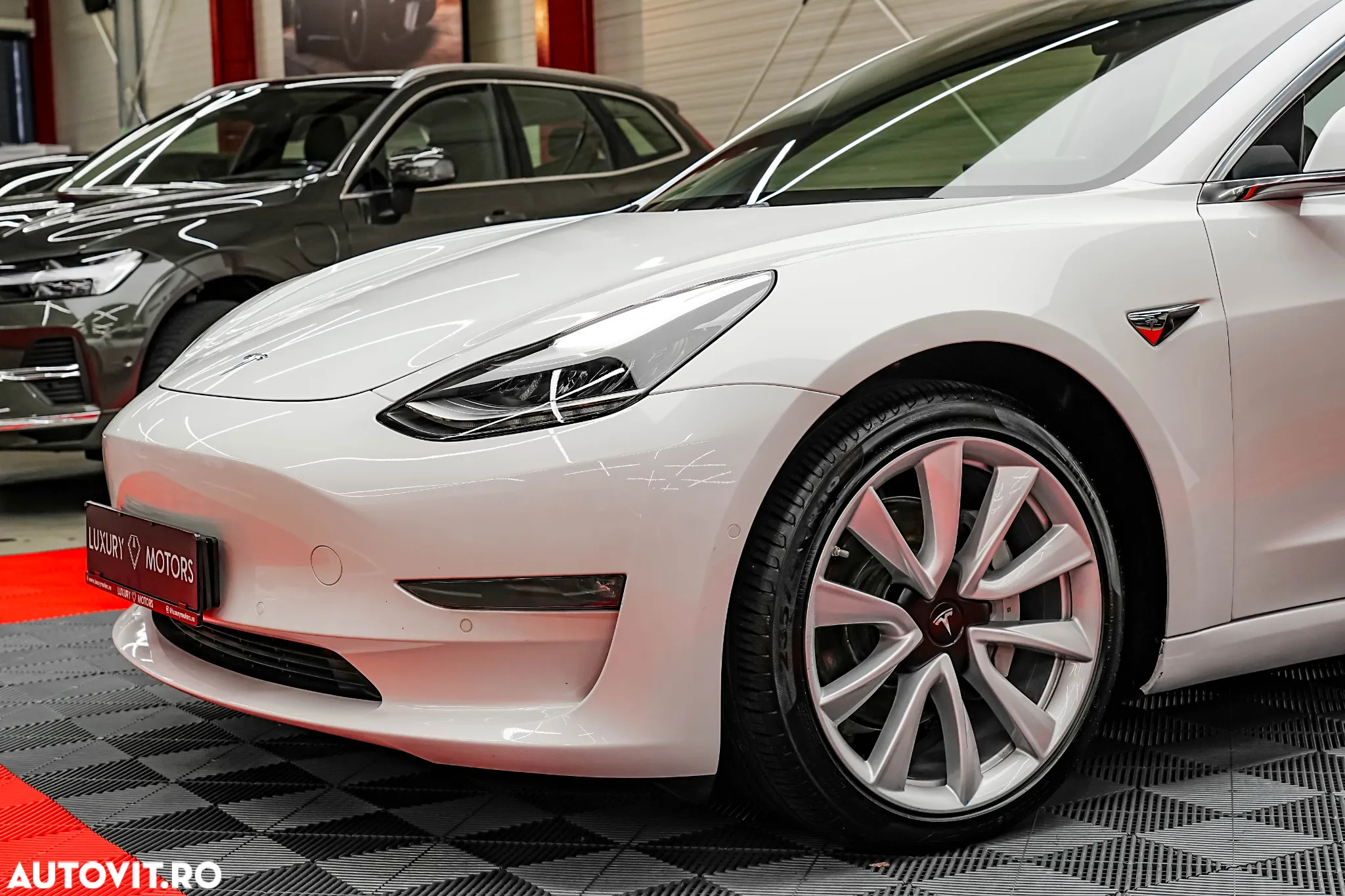 Tesla Model 3 AWD Dual Motor - 21