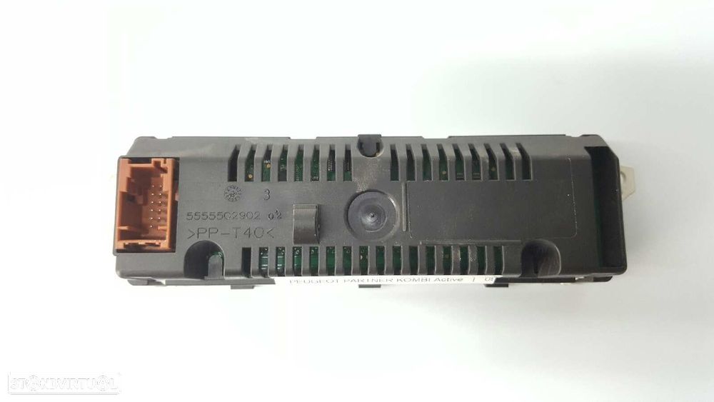 TELA/ECRÃ MULTIFUNÇÕES PEUGEOT PARTNER KOMBI ACTIVE - 6