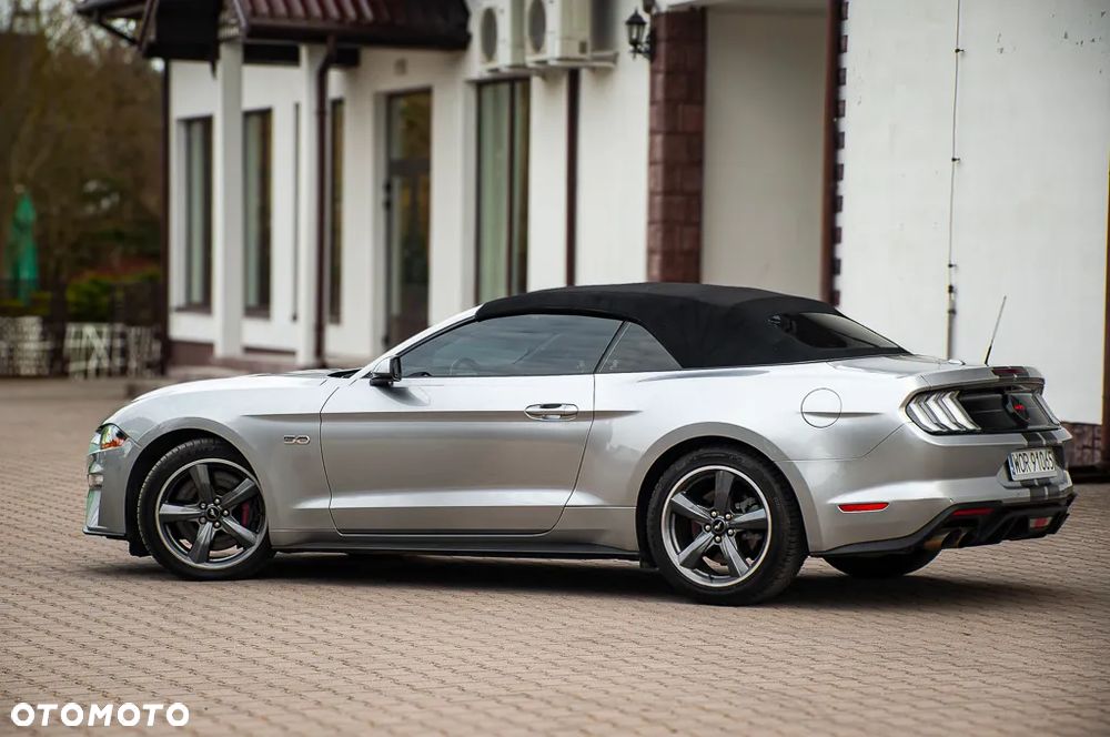 Ford Mustang - 14