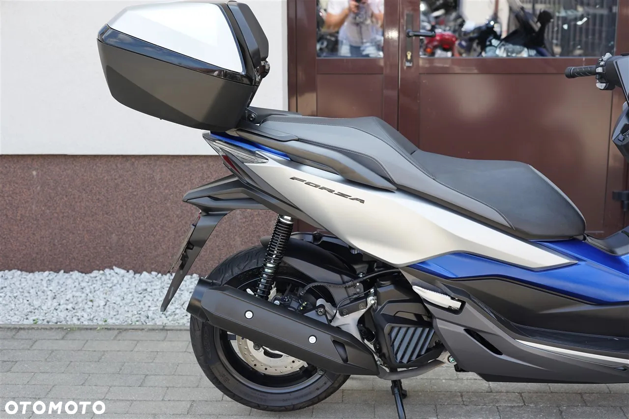 Honda NSS - 4