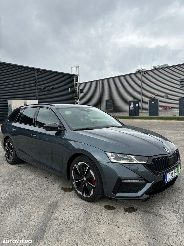 Skoda Octavia 2.0 TDI DSG 4X4 RS Plus - 3